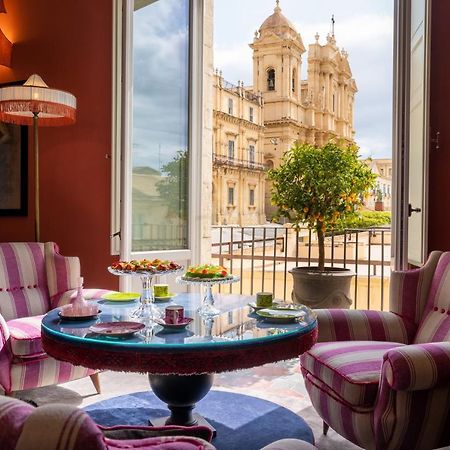 Hotel Q92 Noto Exterior foto