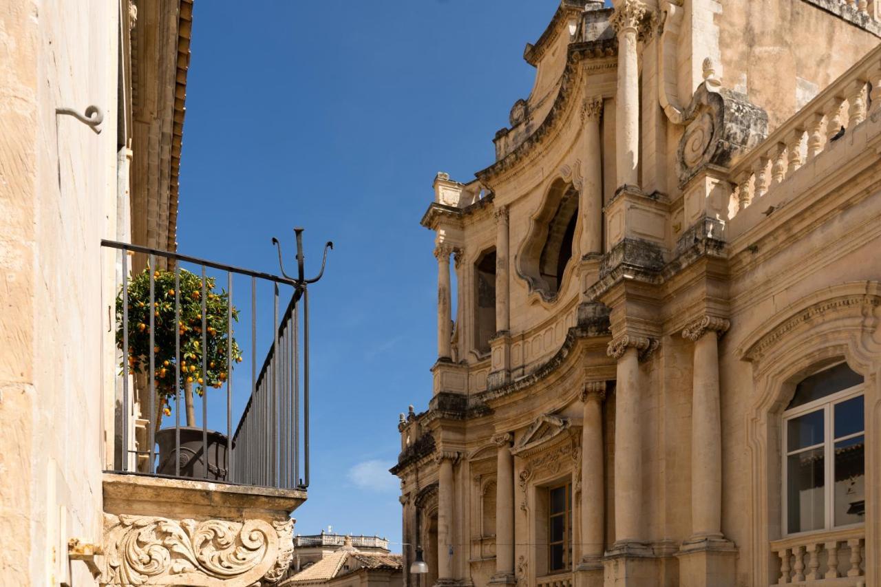 Hotel Q92 Noto Exterior foto