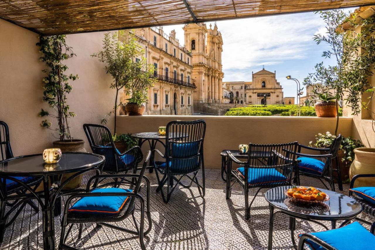Hotel Q92 Noto Exterior foto